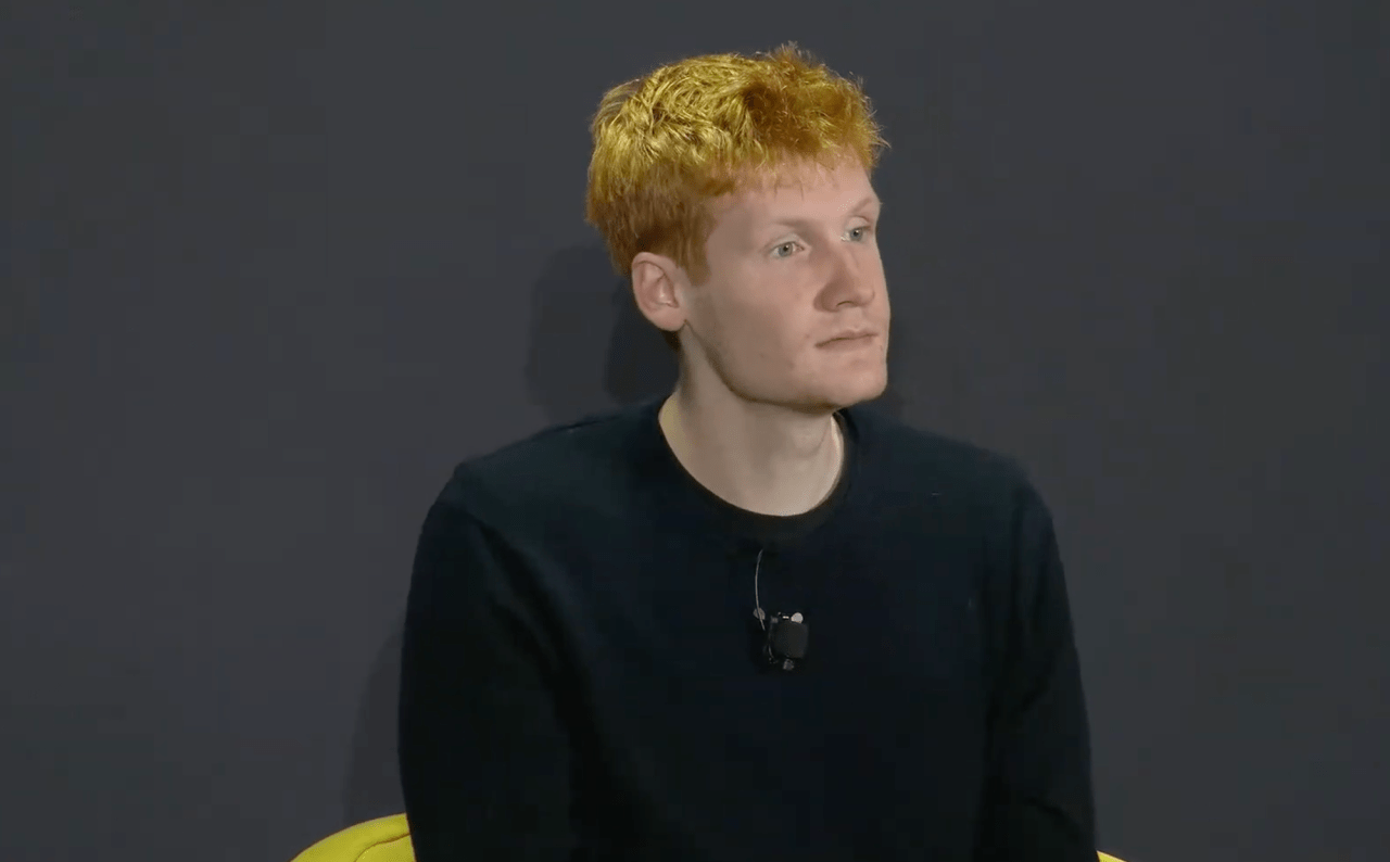 چرا مدیر عامل Cursor معتقد است که رقابت OpenAI، Anthropic استارتاپ او را از بین نخواهد برد